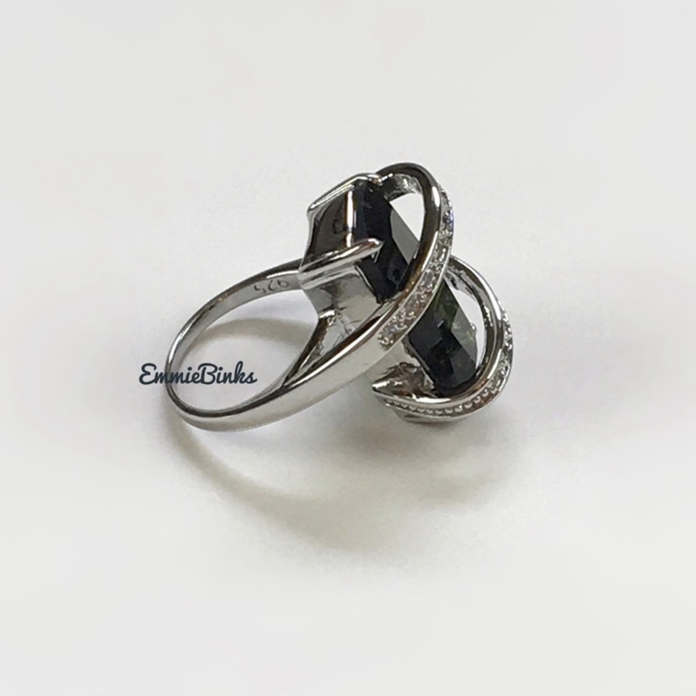 New 925 Radiant Emerald Cubic Zirconia Tension Swirl Statement Ring - Picture 11 of 16